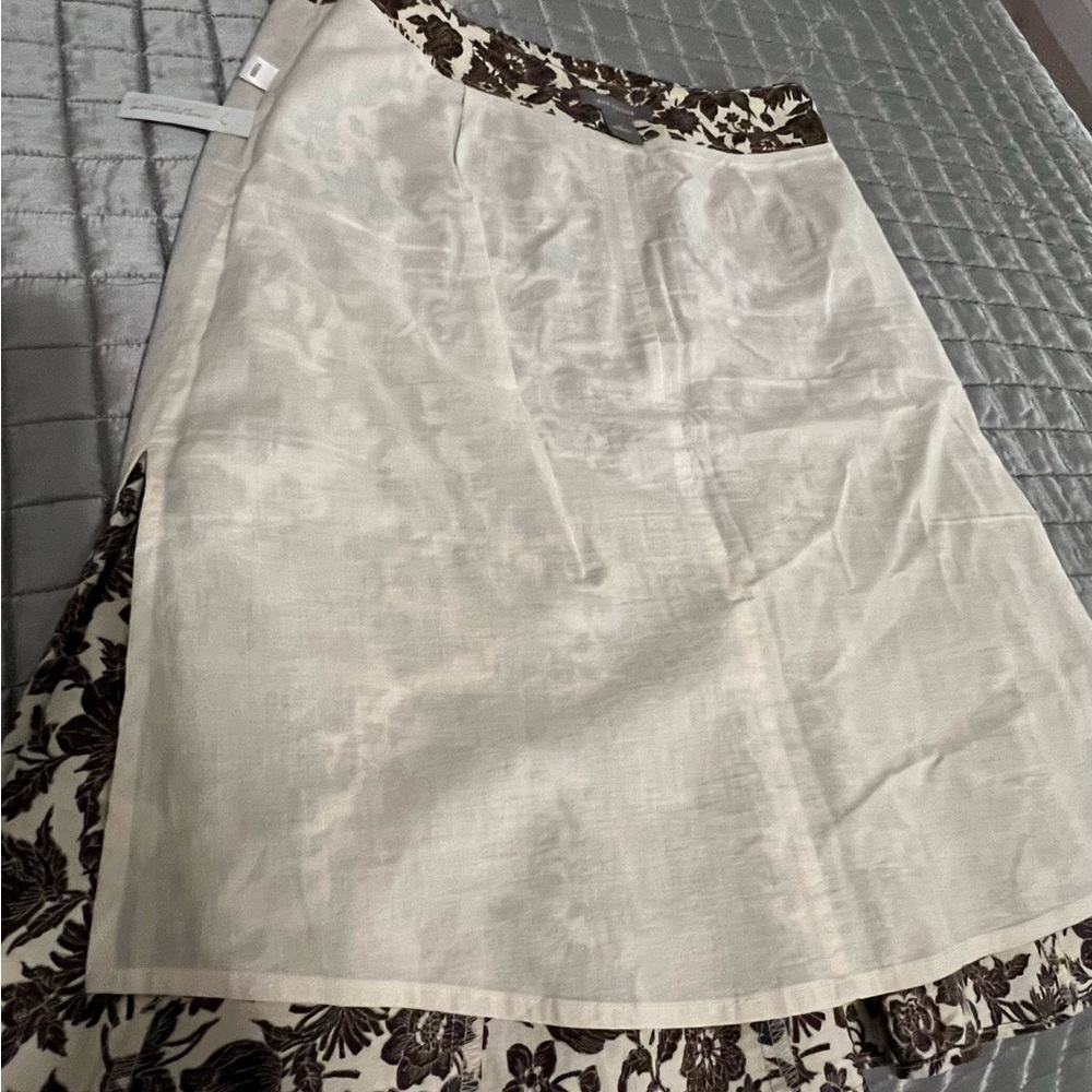 Ann Taylor size 4 brown and cream skirt - Picture 5 of 7